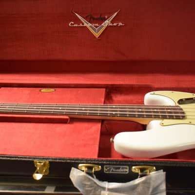 Fender Custom Shop Limited '64 Jazz Bass Journeyman Relic - Super Faded Aged Sonic Blue image 12