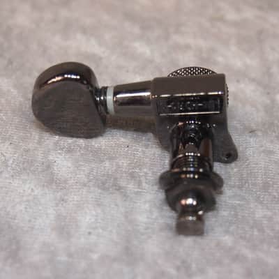Set of 3x3 3 on a side Schecter locking guitar tuners image 3