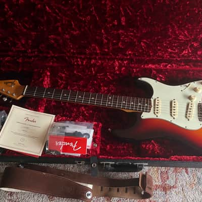 Fender American Original '60s Stratocaster with Rosewood Fretboard 2018 - 2022 - 3-Color Sunburst image 1