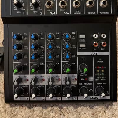 Mackie Mix8 8-Channel Compact Mixer 2015 - Present - Black image 1