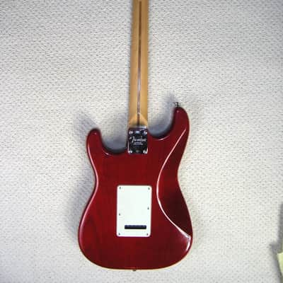 Fender Deluxe Stratocaster HSS 2000 - Candy Apple Red image 8