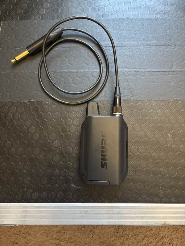 Shure GLXD1+ Wireless Bodypack Transmitter 2023 - Present - Black image 1
