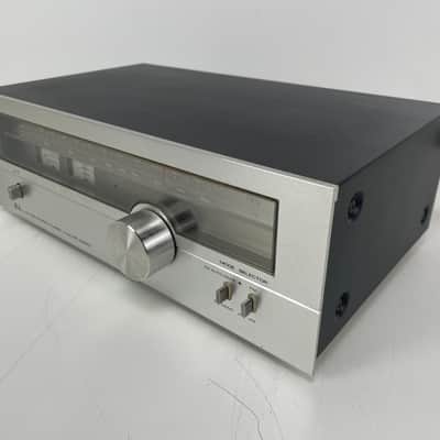 Akai AT-2250 Stereo Tuner - New scale lights image 4