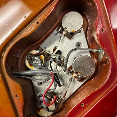 1981 Gibson Les Paul Pro Deluxe Cherry Sunburst image 24