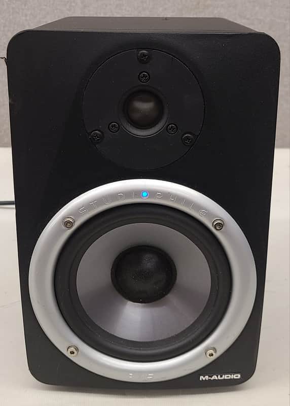 M-Audio BX-5 Carbon 5" Powered Stidio Speaker Tested image 1