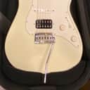 Suhr Standard HSS with Maple Fretboard 2018 - Olympic White