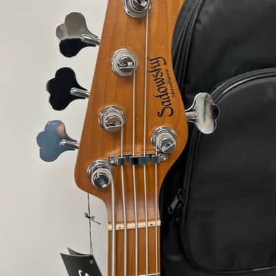 Sadowsky MetroExpress 21-Fret 5 String Vintage M Bass - Champagne Metallic image 3