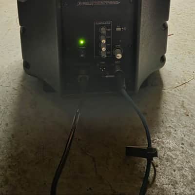 Mackie TH-12A 12" 400-Watt 2-Way Powered Loudspeaker 2011 - 2014 - One (1) image 4
