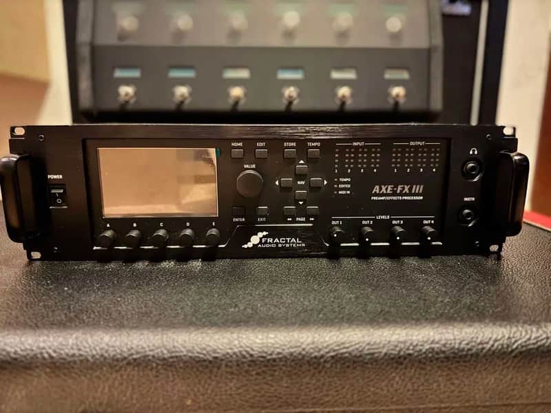 Fractal Audio Axe FX3 2019 - Black + FC12 image 1