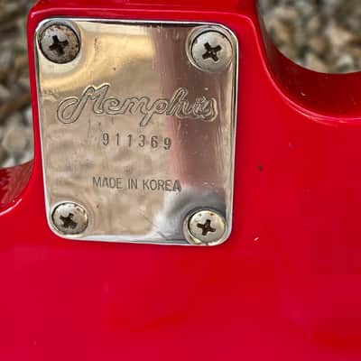 Vintage Memphis A2RT Guitar 80s - Red image 18
