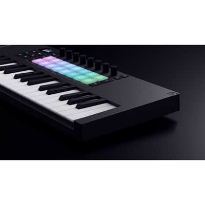 Novation Launchkey Mini 37 MKIV Keyboard Controller image 3