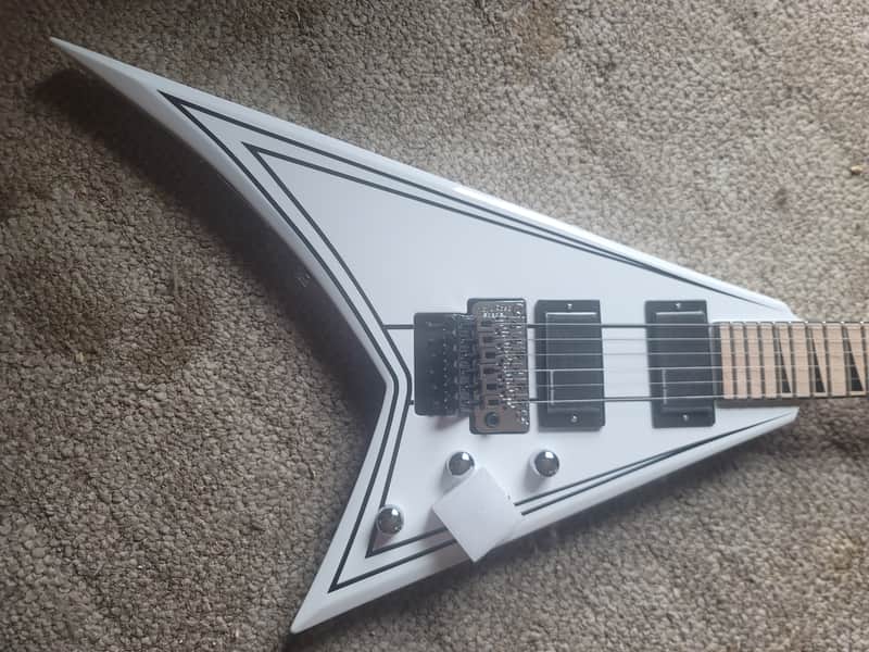 Jackson X Series RRX24M Rhoads 2017 - Present - Snow White with Black Pinstripes image 1