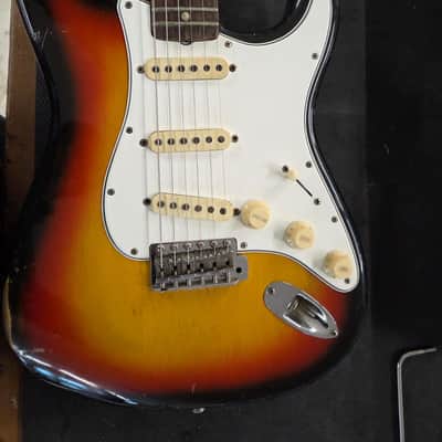 Fender STRATOCASTER SUNBURST 1965 image 15