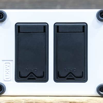 MXR EVH117 EVH Flanger Eddie Van Halen Signature Analog Flanger Effect Pedal image 4