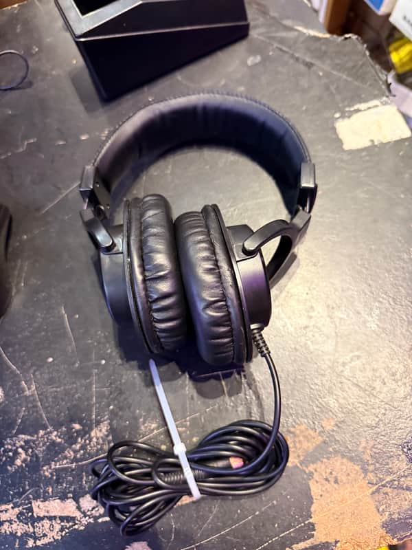 Tascam TX-MX2 Closed-Back Studio Mixing Headphones