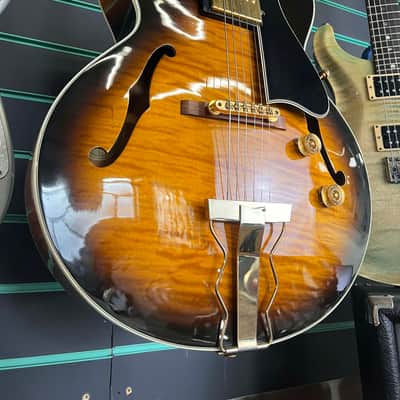 Gibson ES-165 Herb Ellis Vintage Sunburst 1998 Hollow Body Electric Guitar image 3