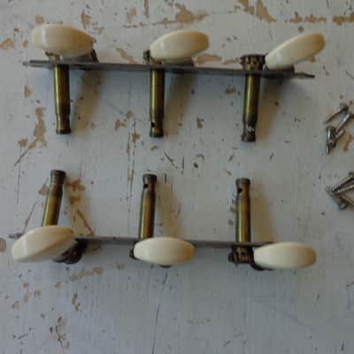 Vintage 1950 's Waverly 3X3 Guitar Tuners - Harmony - Silvertone - Kay Strip Tuning Pegs image 4