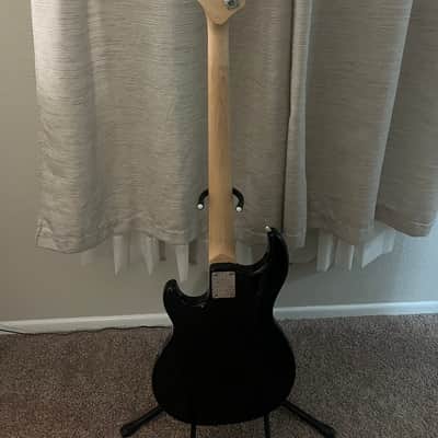 Yamaha BB234-VW 4-String 2010s - Vintage White image 2