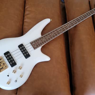Jackson JS Series Spectra Bass JS3 Snow White 4-String Active Bass - Gold Hardware image 1
