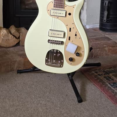 Gretsch Jack Antonoff Signature Princess Corvette Electromatic 2024 - Vintage White image 2