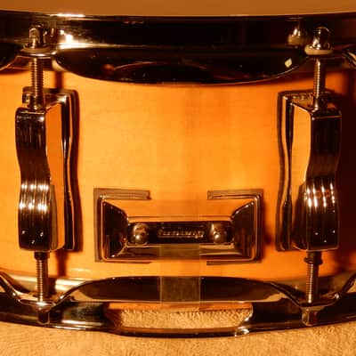 Ludwig LS401 Classic Maple 5x14" 10-Lug Snare Drum image 7