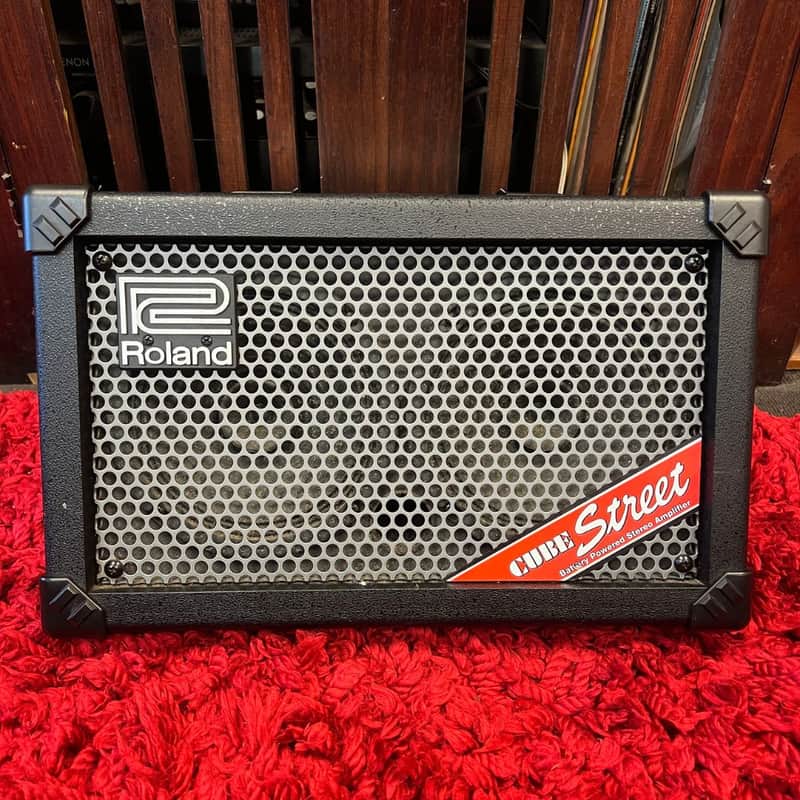 Roland Cube Street | Battery-Powered Stereo Amplifier 2011 - Black image 1