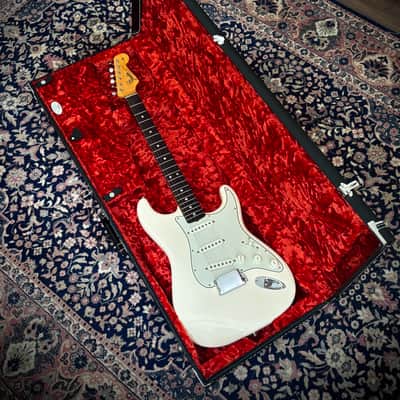 Fender American Original ‘60s Stratocaster 2022 - Present - Olympic White image 2