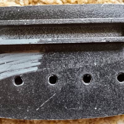 G&L 4-String Bass Bridge Unknown - Black Satin image 2