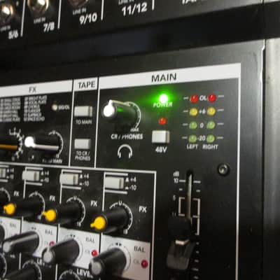 Mackie Mix12FX 12-Channel Compact Mixer with Effects 2015 - Present - Black image 7