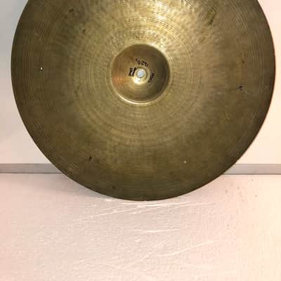 Gorgeous Sounding Zildjian Avedis 17” Small Stamp crash cymbal image 4