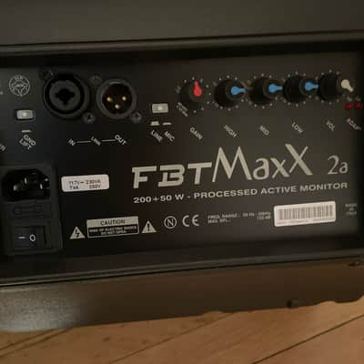 FBT MaxX 2a 10" 250W Powered Monitors / PA Speakers (Pair) with Custom Padded Covers & Balanced Cables - Excellent Condition image 4