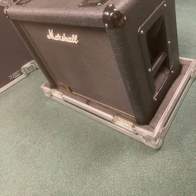 Marshall 1912 1x12 Speaker Cab (w/ Road Case) image 2