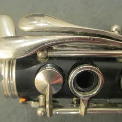 Leblanc V7214 Vito Student Model Bb Clarinet -  serviced with all pads replaced. image 16