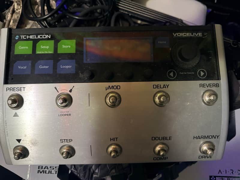 TC Helicon VoiceLive 3 2014 - 2019 - Silver image 1