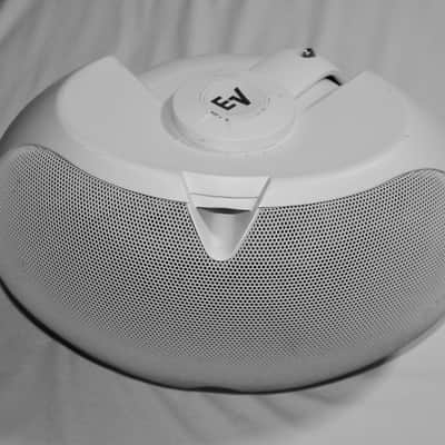 Electro-Voice EV EVID 6.2 EVID Series 300 Watt 2-Way Speakers Pair - White - Wall Mounted image 7