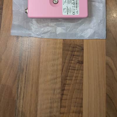 Fender Hello Kitty Fuzz Pink - Limited edition image 3
