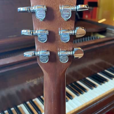 Yamaha FG 301B image 8