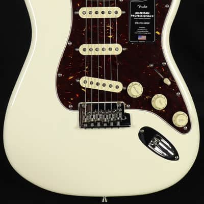 Fender American Professional II Olympic White Stratocaster Electric Guitar image 1