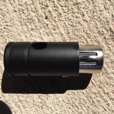 AT8651 Threaded XLR Mount Adapter image 1