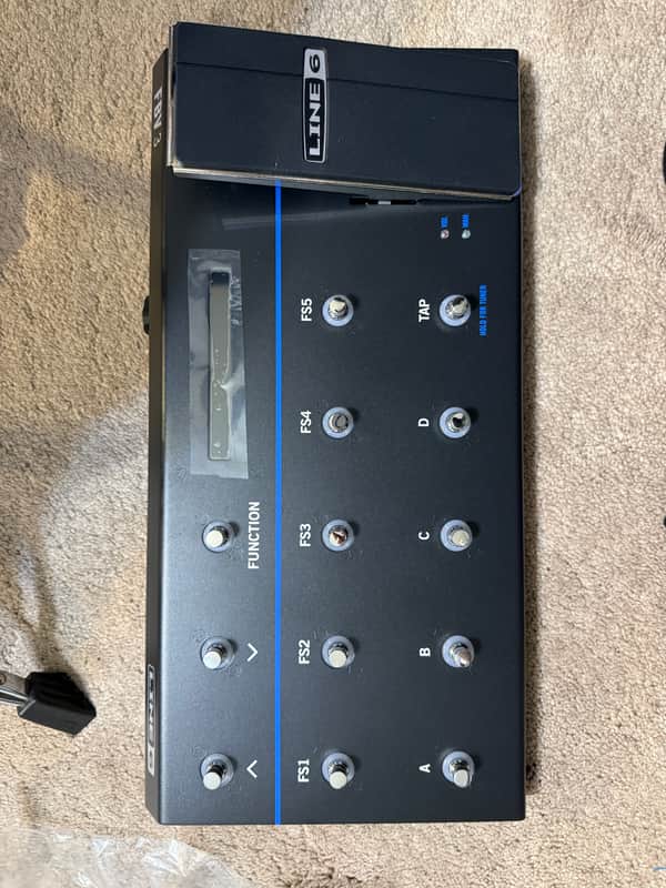 Line 6 FBV 3 Advanced Foot Controller - Graphic image 1