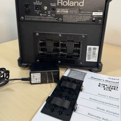 Roland’s Micro Cube GX - Black - Mini Amp - Portable - Battery Powered image 7