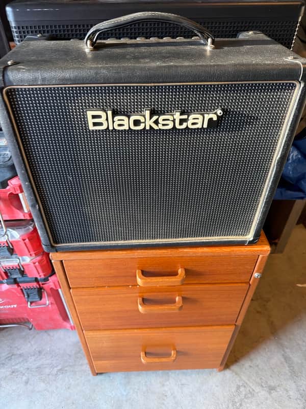Blackstar Fly 3 3-Watt 1x3" Battery-Powered Mini Guitar Combo 2010s - Pink image 1