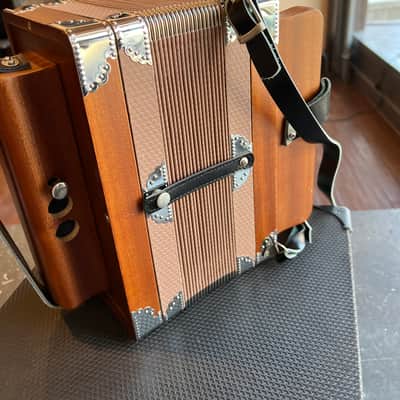 Hohner 3002 Ariette Accordion with Case image 11