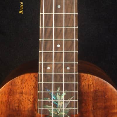 Handmade Pineapple Concert Ukulele, Solid Hawaiian Koa, Spalted Maple, Pineapple Soundhole, Soft-bag, Bruce Wei UW15-2309 image 3