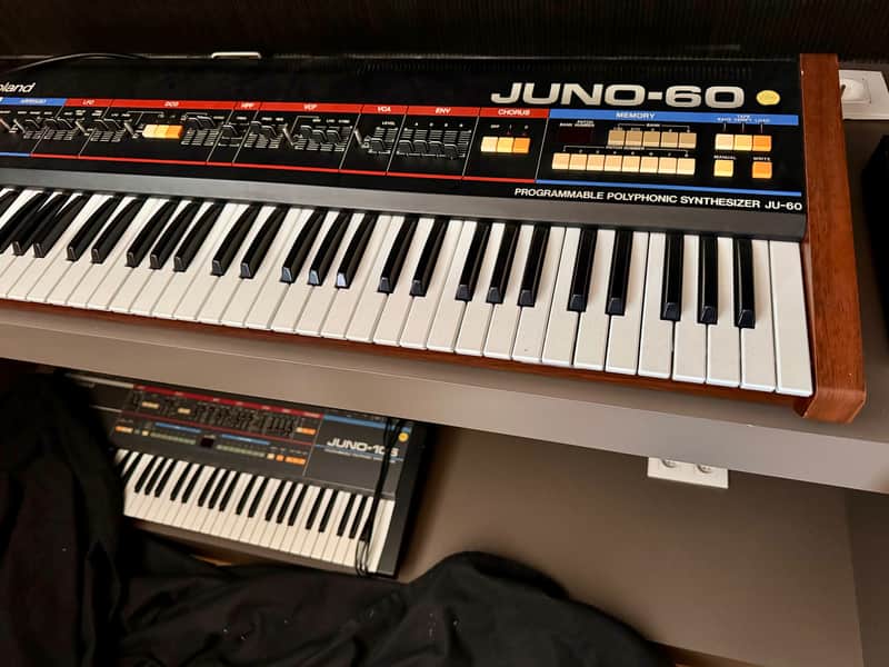 Roland Juno-60 61-Key Polyphonic Synthesizer