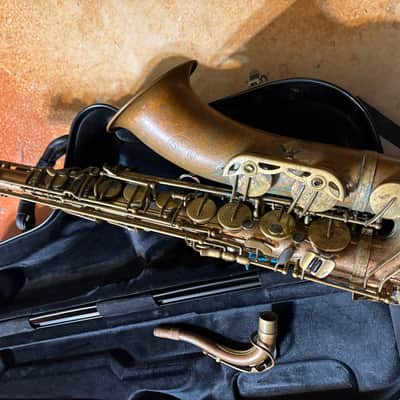 SaxArts Tenor saxophone 2012 - Bare brass image 6