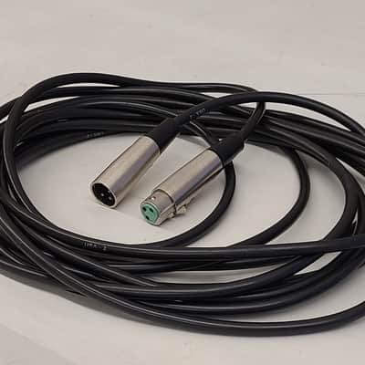 Audio Technica XM2 Dynamic Cardioid Microphone W/25' Cable image 6