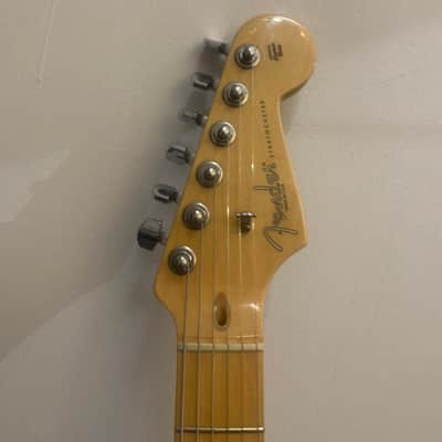 Fender American Standard Stratocaster with Maple Fretboard 2008 - 2016 - Black image 4