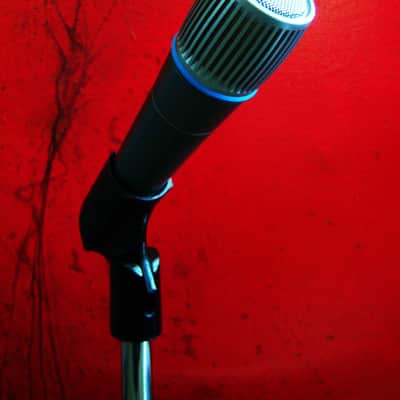 Vintage 1990's Shure BETA 57 Supercardioid Dynamic Microphone Low Z U.S.A w accessories SM57 SM58 Guns & Roses image 6