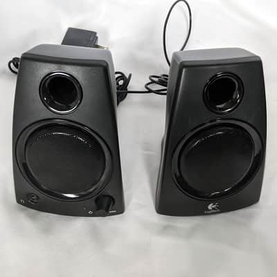 Logitech - Z130 2.0 Stereo Speaker System (2-Piece) - Black image 4